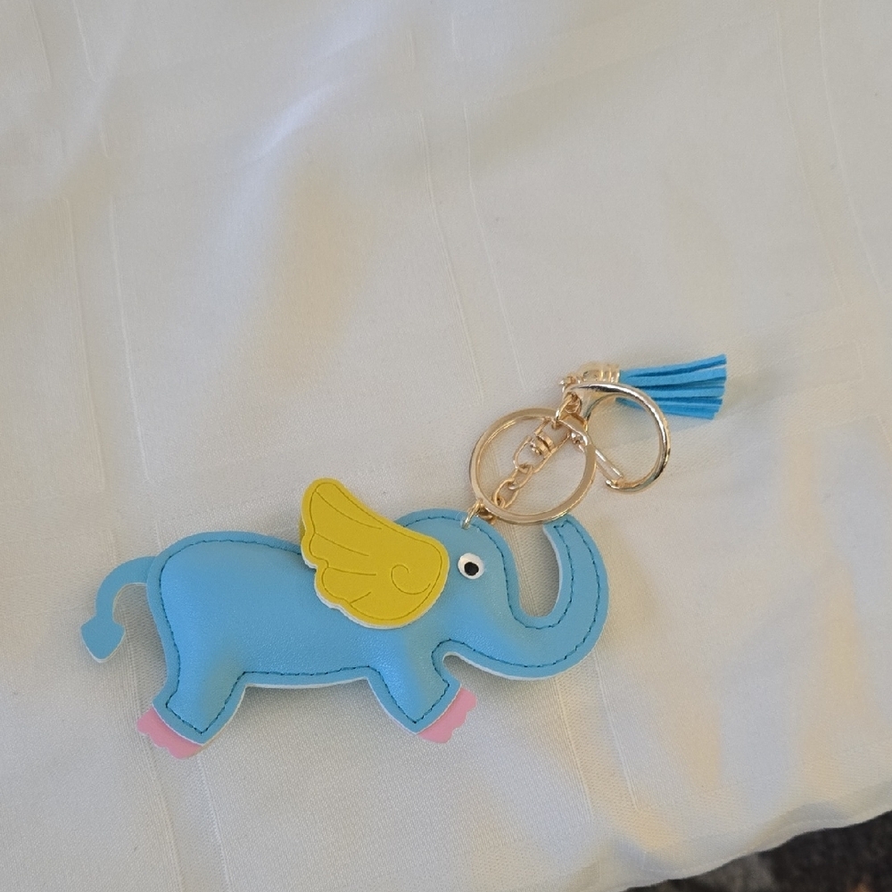 Colorful Elephant Keychain Set - Picture 10 of 12